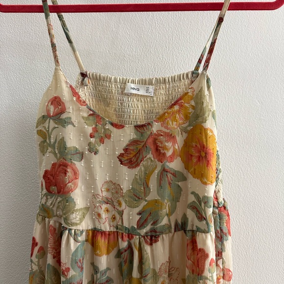 Maxi Mango dress - Picture 2 of 9